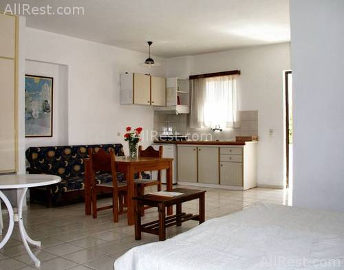 Alkionis Beach Hotel Apartments 9